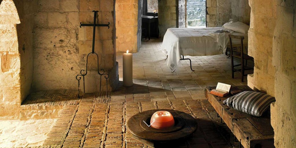 Let me show you to your en-suite cave, sir