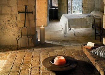 Let me show you to your en-suite cave, sir