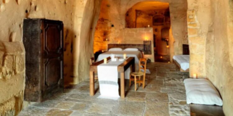 Dreamy Suites: 10 Favorite Hotels Of 2022