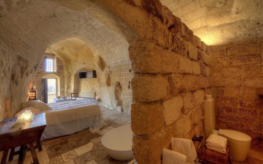 Le Grotte della Civita