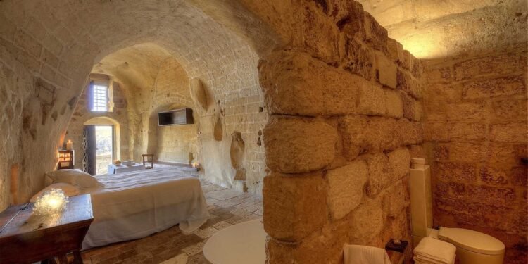 Le Grotte della Civita