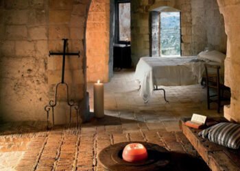 Le Grotte della Civita