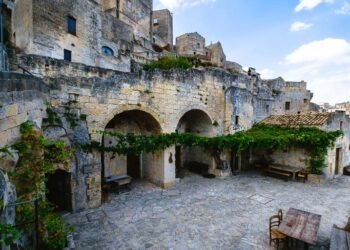 Sextantio Le Grotte della Civita Maera